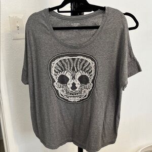Lane Bryant Heather Gray Appliqué Skull Top size 18/20